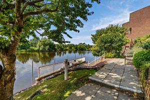 Photo 13- click for photo gallery